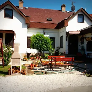 2* Отель Palota