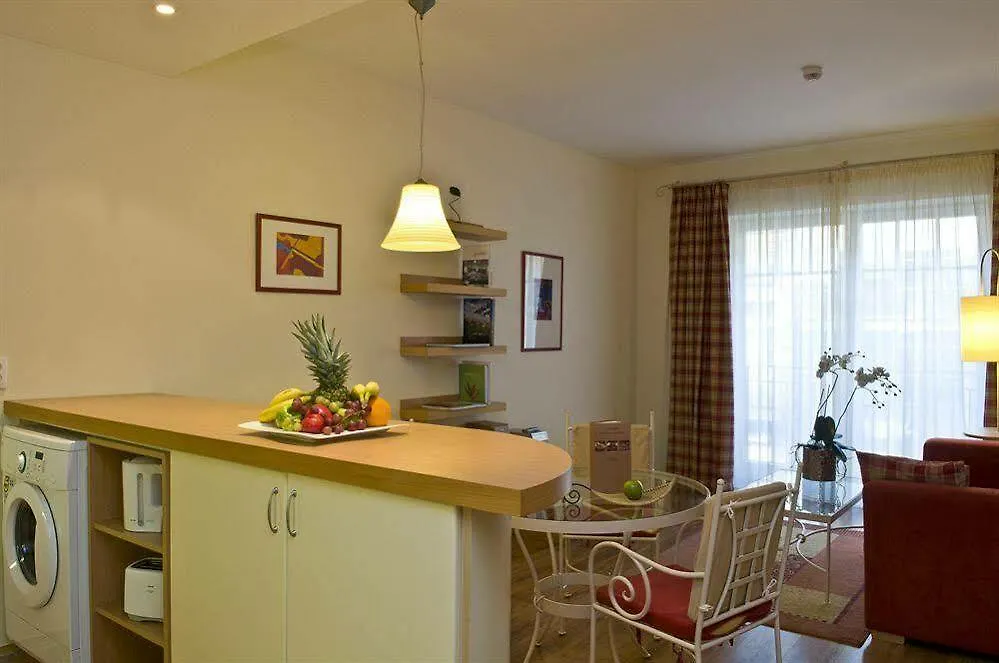 Hotel Mamaison Residence Izabella Budapest
